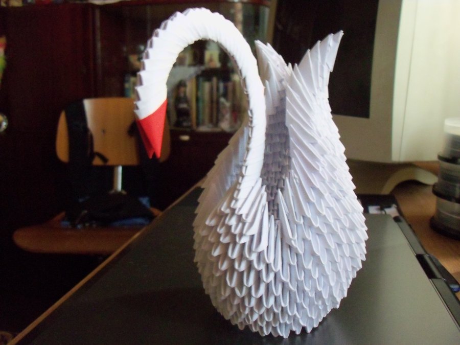 3d origami swan