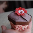 Origami cupcake