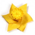 Origami daffodil