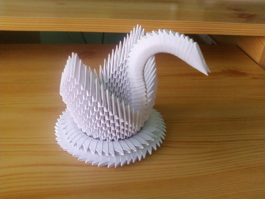 Origami modular swan