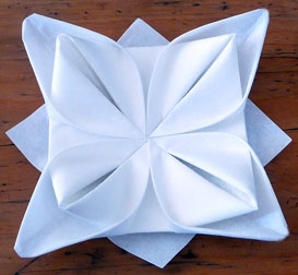 origami serviette fleur