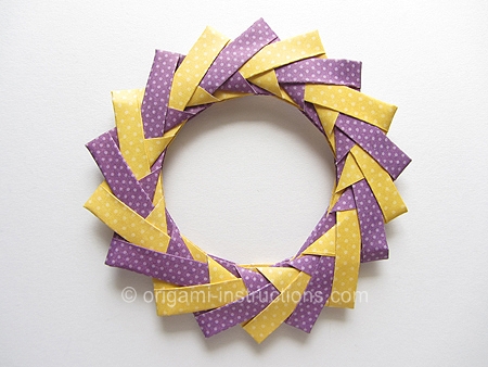 origami wreath