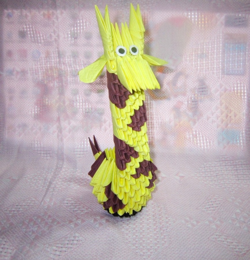 3d origami giraffe