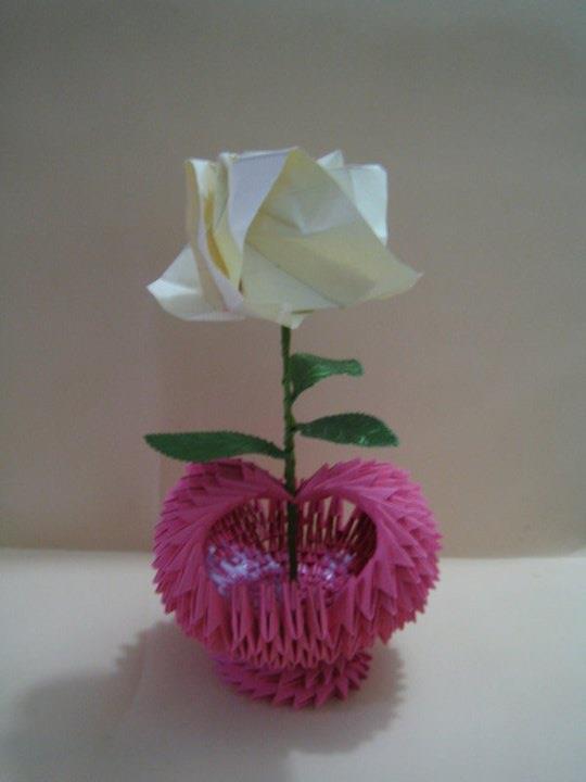 3d origami heart vase