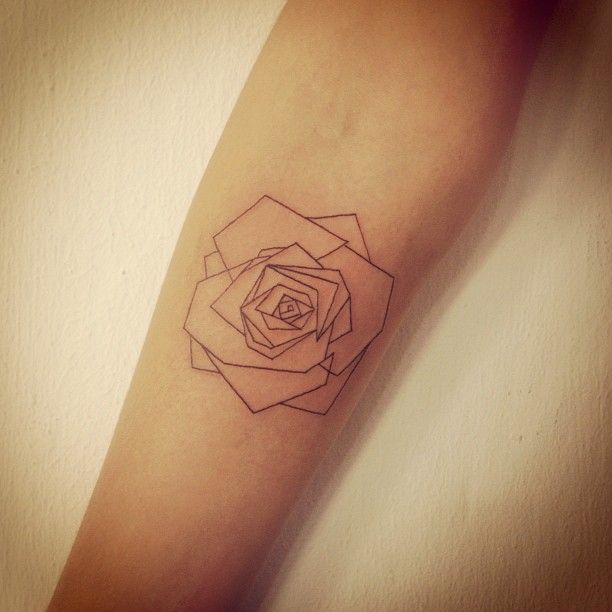 rose origami tatouage