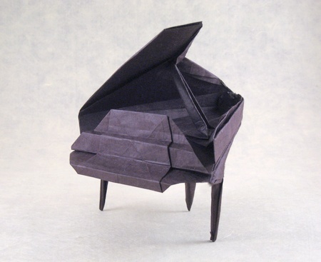origami grand piano